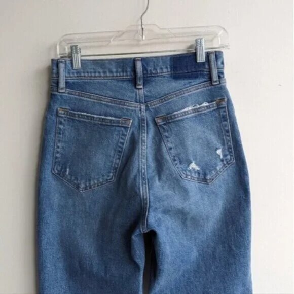 Abercrombie 90s Straight Ultra High Rise Jeans with Criss Cross Waistband - Picture 6 of 7